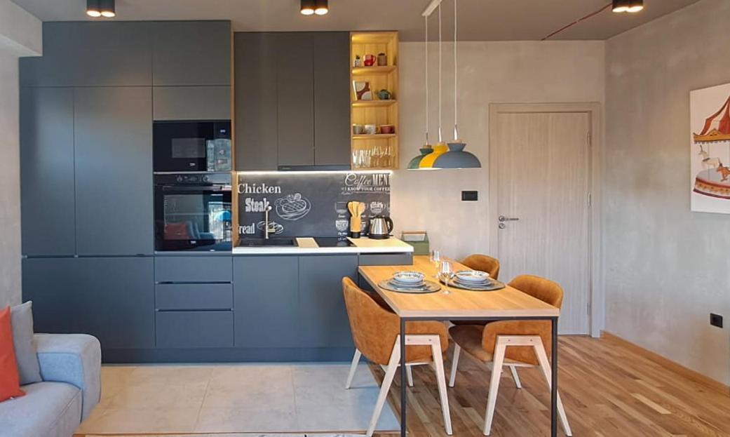 Stylish One Bedroom Apartment Podgorica Bagian luar foto